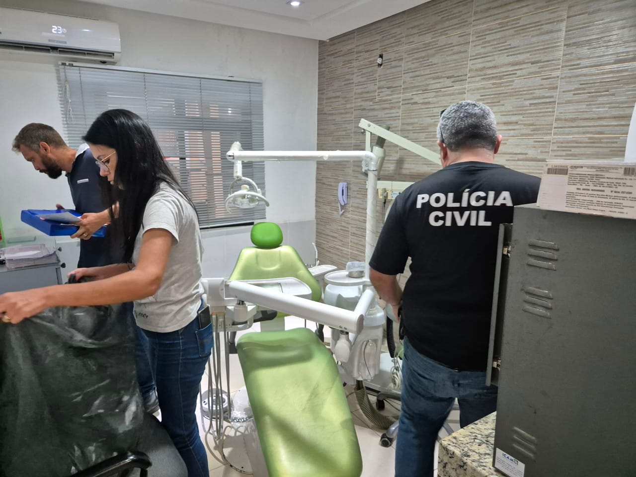 Polícia prende homem que se passava por dentista em Guarapari
