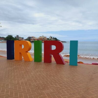 iriri_letreiro