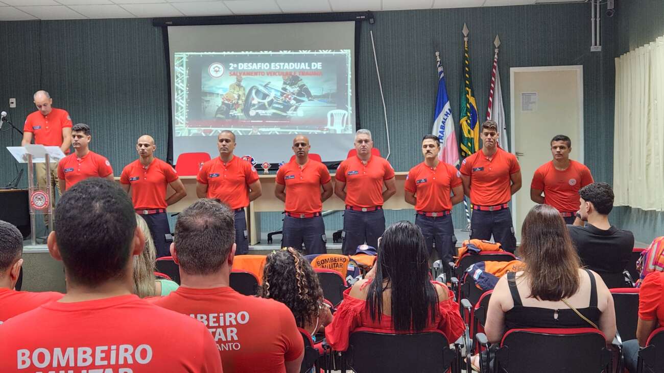 Bombeiros de Guarapari comemoram feito histórico em desafio de salvamento veicular