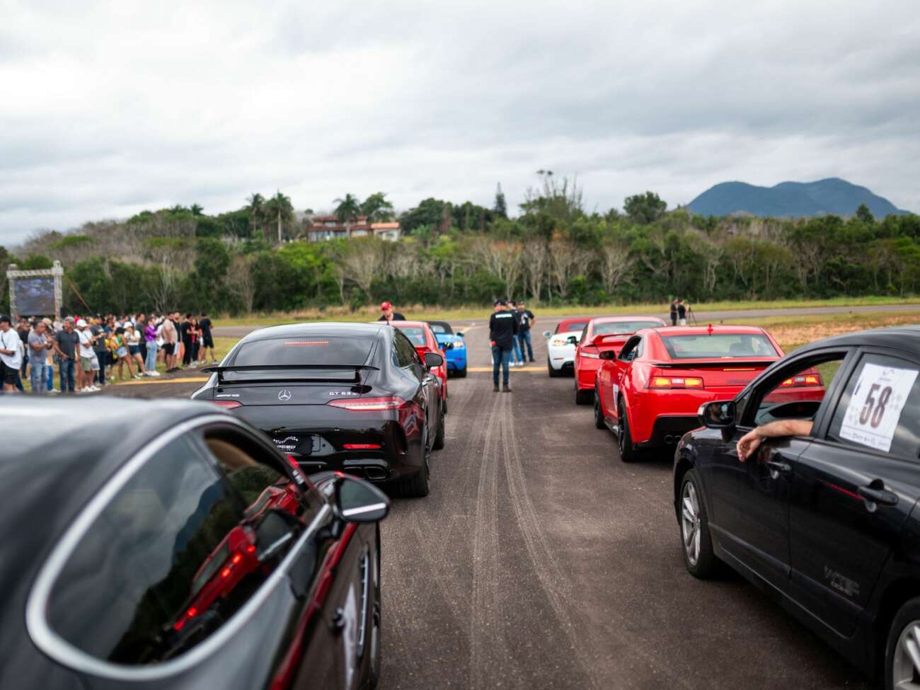 De BMW a Porsche: Speed Festival reúne veículos de alta performance neste sábado (14), em Guarapari