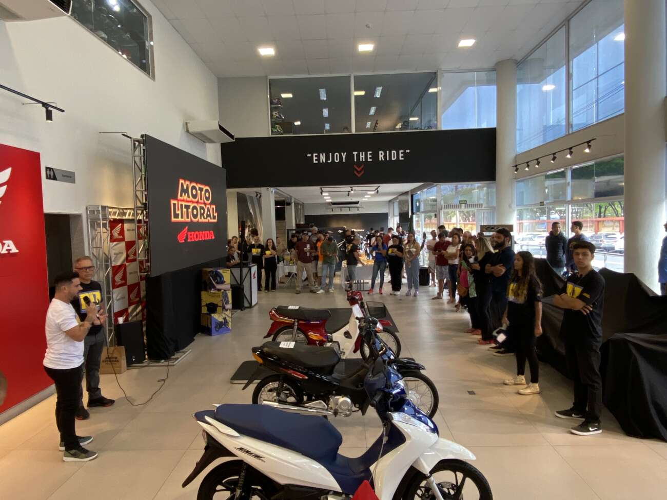Moto Litoral celebra lançamento da nova Honda Biz 125 EX em Guarapari