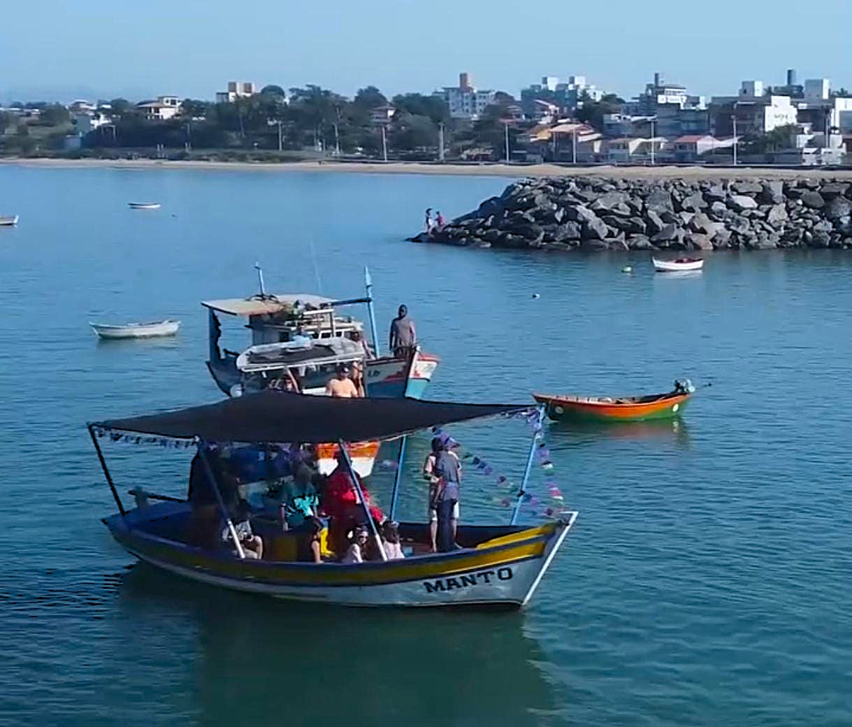“Entre Redes e Marés”: documentário sobre pesca artesanal em Meaípe estreia nesta sexta-feira (25) em Guarapari