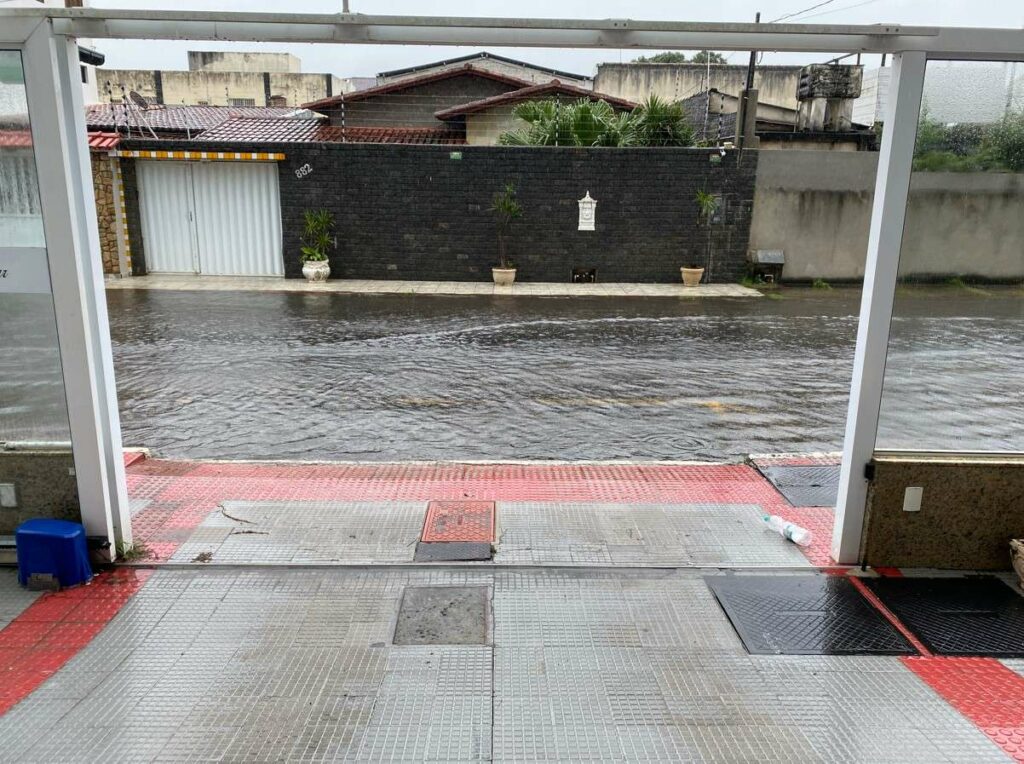 Rua Olivio Antonio Novaes antiga rua Peruibe 1