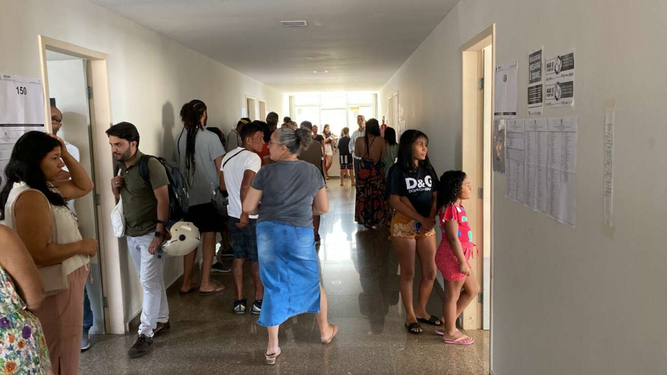 Eleições 2024: movimento tranquilo e votos de candidatos marcam manhã deste domingo (06) em Guarapari