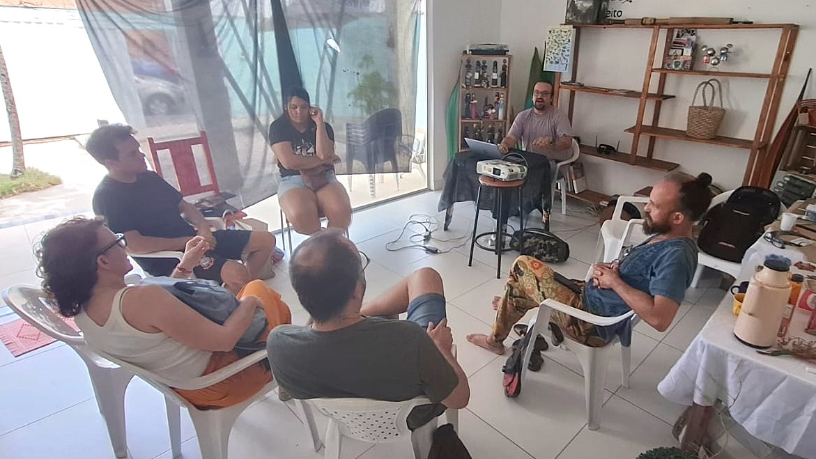 Casa Sinestésica promove evento de capacitação para mediadores de leitura em Guarapari