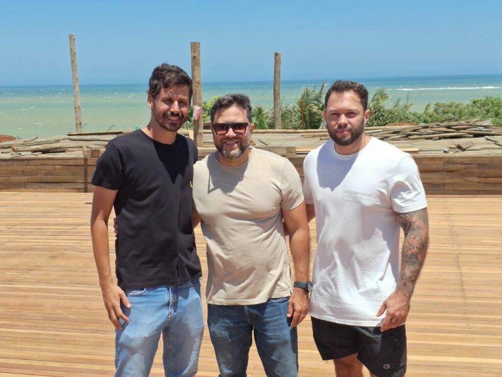 Brava Beach Club se prepara para abrir as portas durante o verão em Guarapari 2 Socios Brava