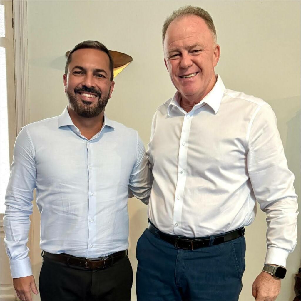 Tyago hoffmann sec. saude