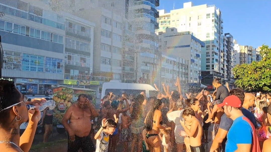 Carnaval 2025 em Guarapari terá novos blocos e atrações infantis, revela secretário de Cultura