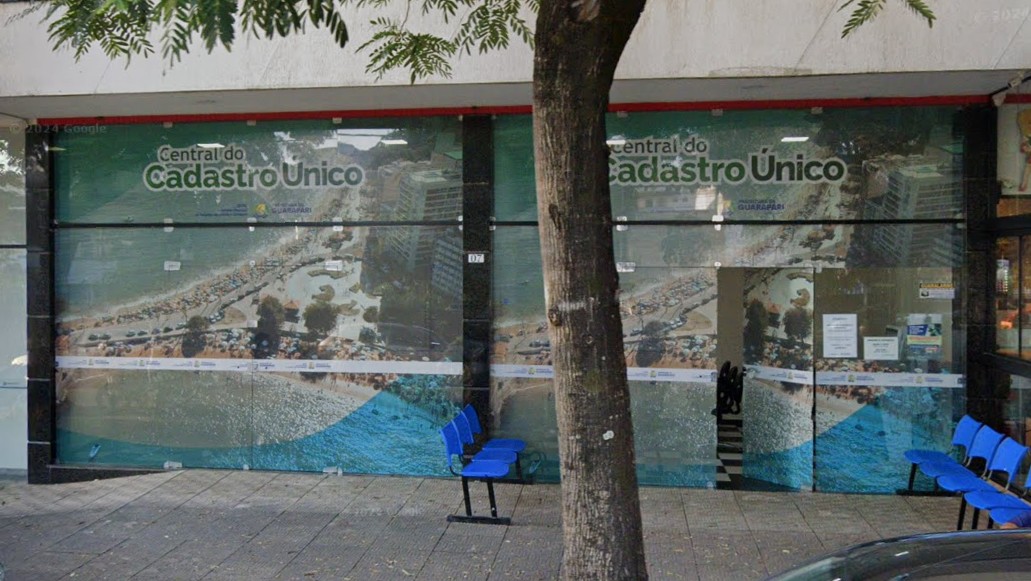 Moradores relatam dificuldades para conseguir atendimento no CadÚnico em Guarapari