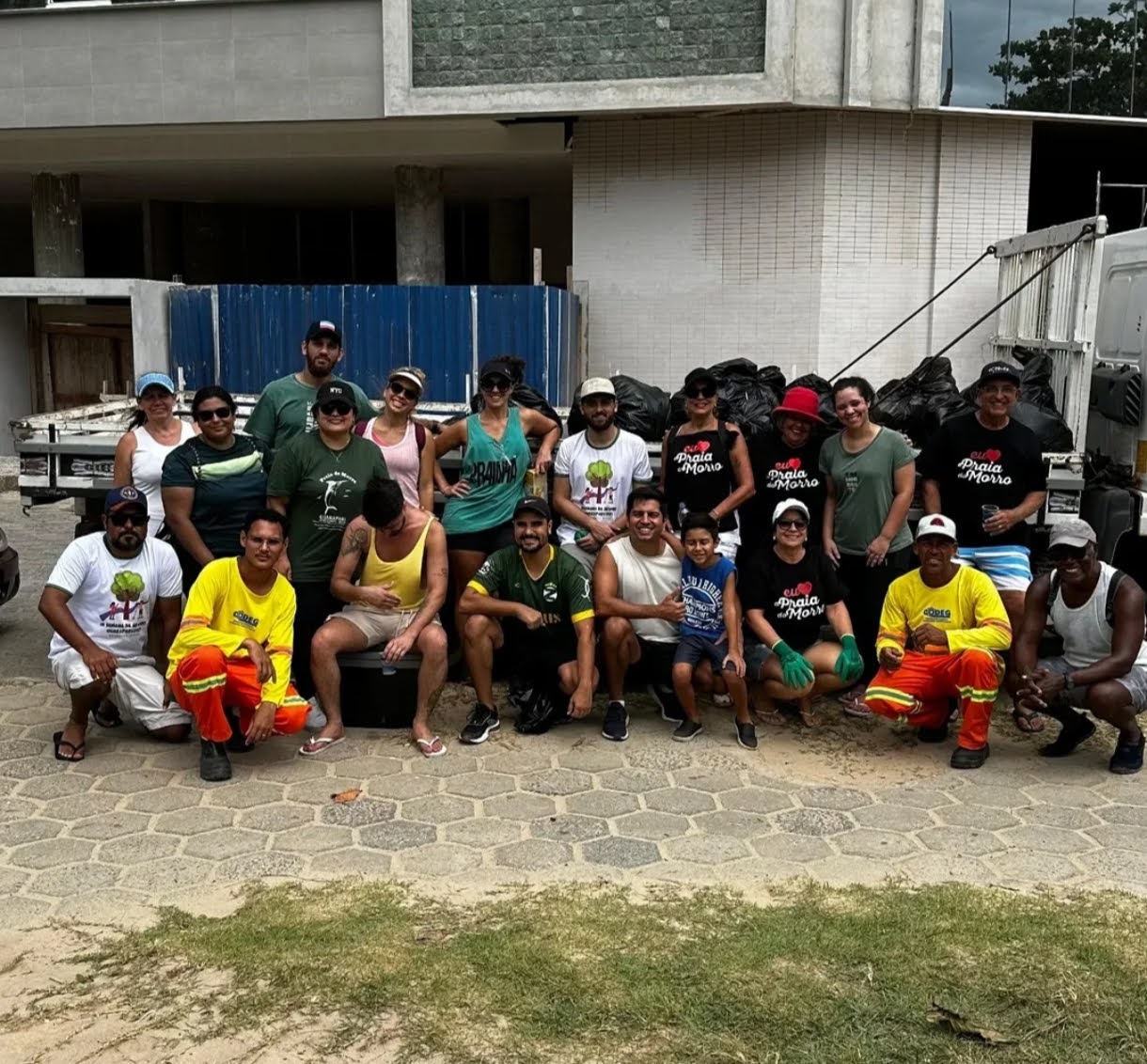 Projeto Praia Limpa realiza mutirão na Praia do Morro neste sábado (08)