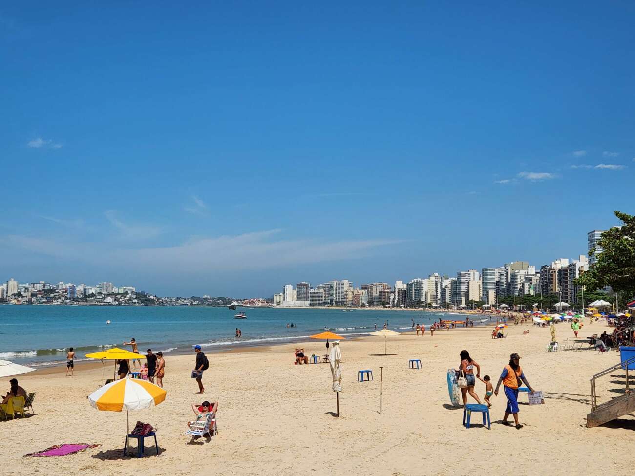 Tempo instável dá lugar ao sol em Guarapari: confira a previsão para o fim de semana