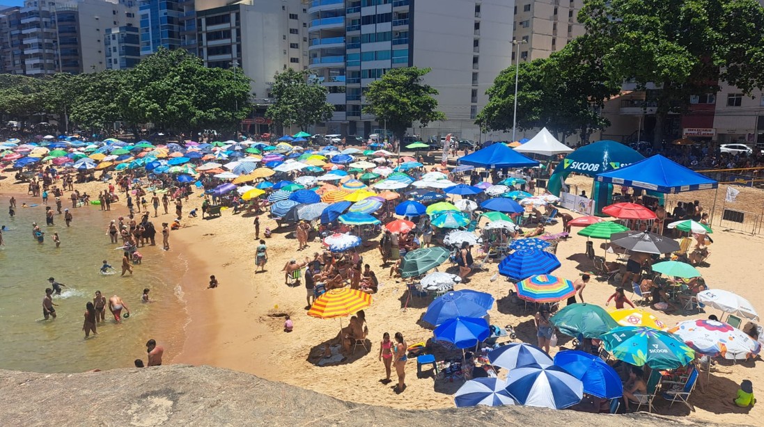 Artigo: Guarapari vive boom turístico e impulsiona economia local com eventos e investimentos estratégicos