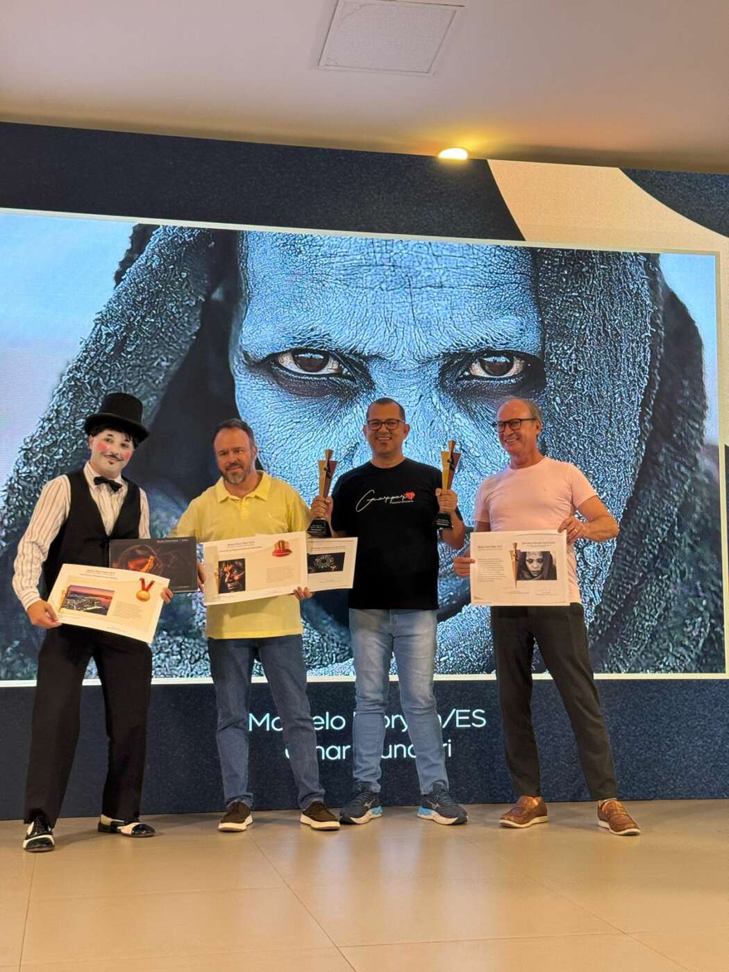 Artista multimídia brilha no Brasília Photo Show e ganha prêmio com fotografia de Guarapari