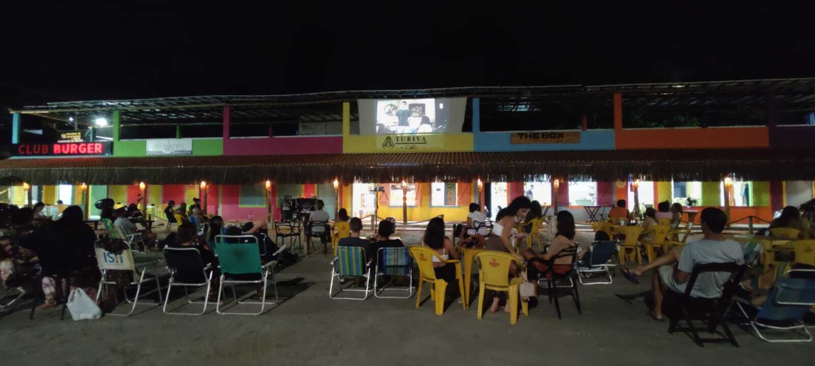 Cine na Orla: praia de Santa Mônica recebe sessões gratuitas nesta sexta (25)