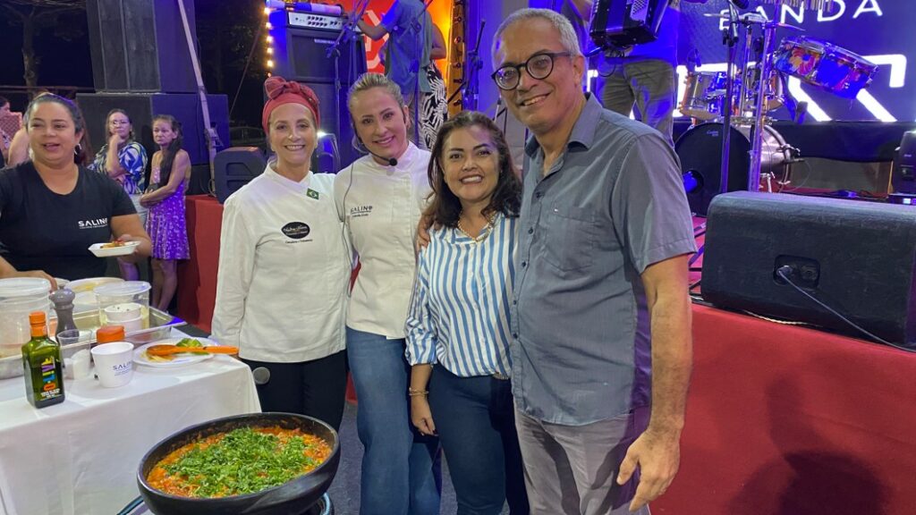 Claudine Silveira Izabela Stein Tatiana Perim eFernando Otavio