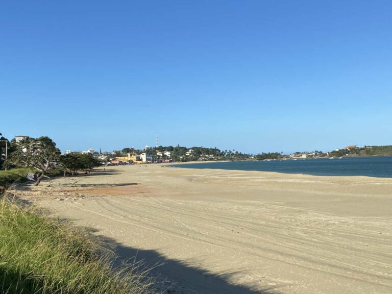 Praia de Meaípe: uma nova orla após o engordamento 