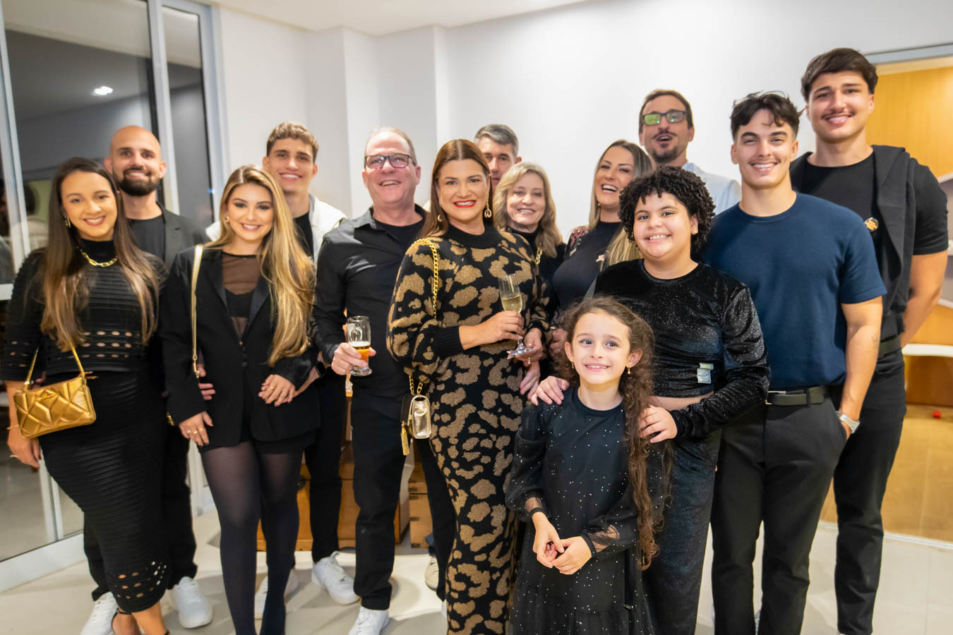 4 Tofoli familia revista sou guarapari