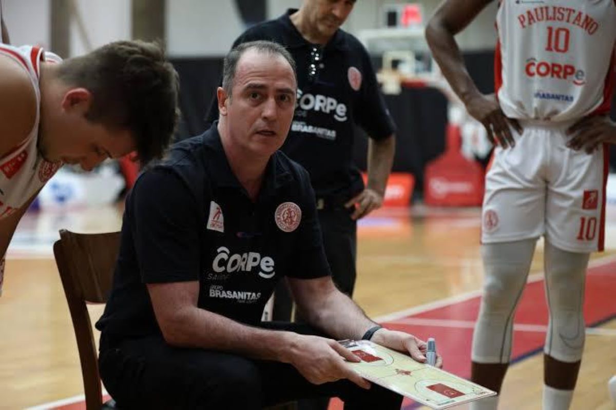 Demetrius Ferracciu NBB CBB