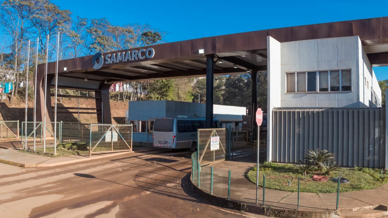 Fachada Samarco Mariana