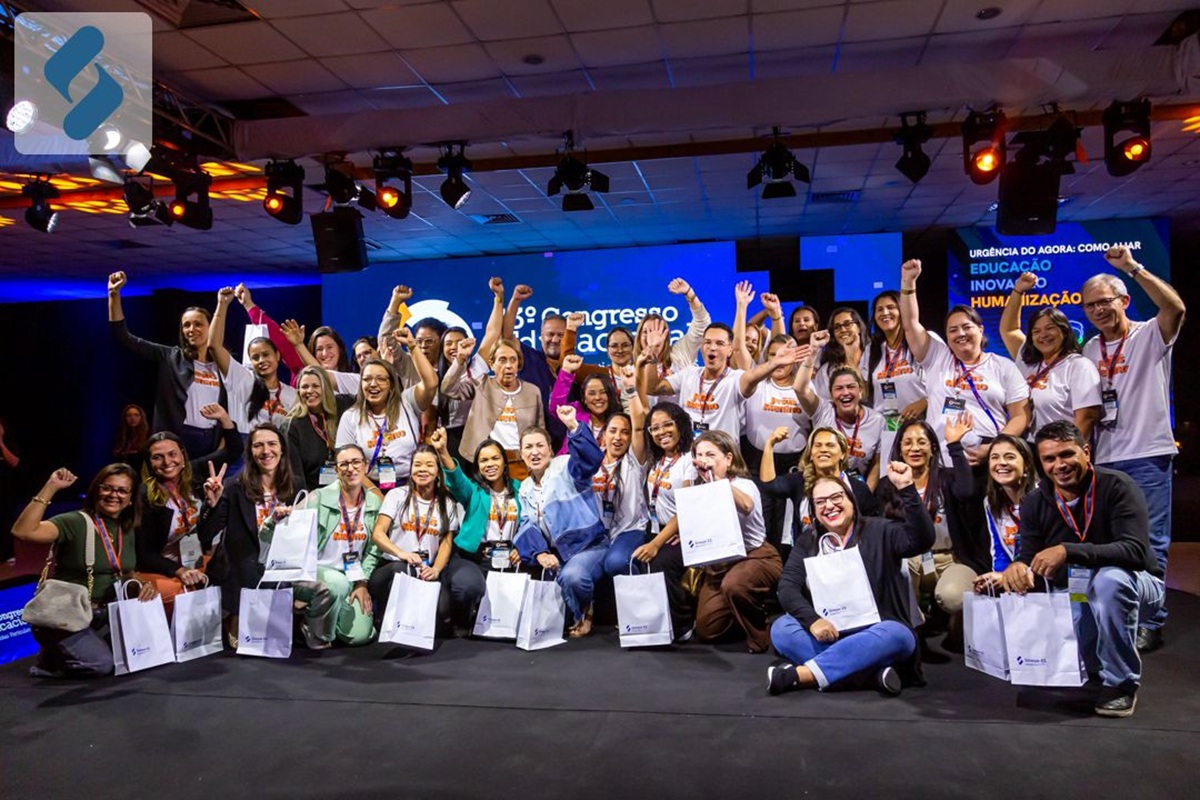 Escola Jesus Menino participa de Congresso Educacional e destaca importância da atualização pedagógica