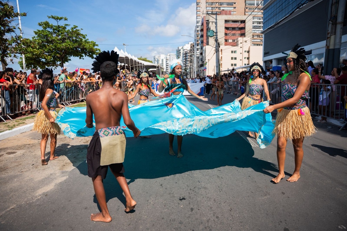 capa desfile civico militar guarapari 2025 134 anos 17