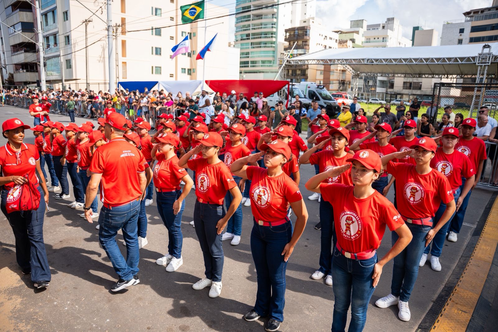 desfile civico militar guarapari 2025 134 anos 13