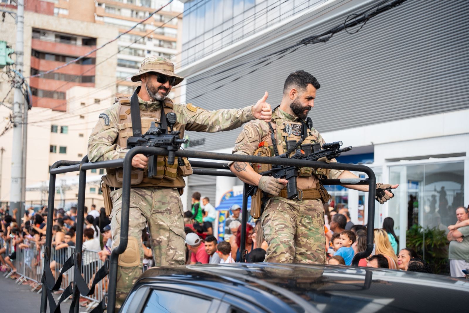 desfile civico militar guarapari 2025 134 anos 9