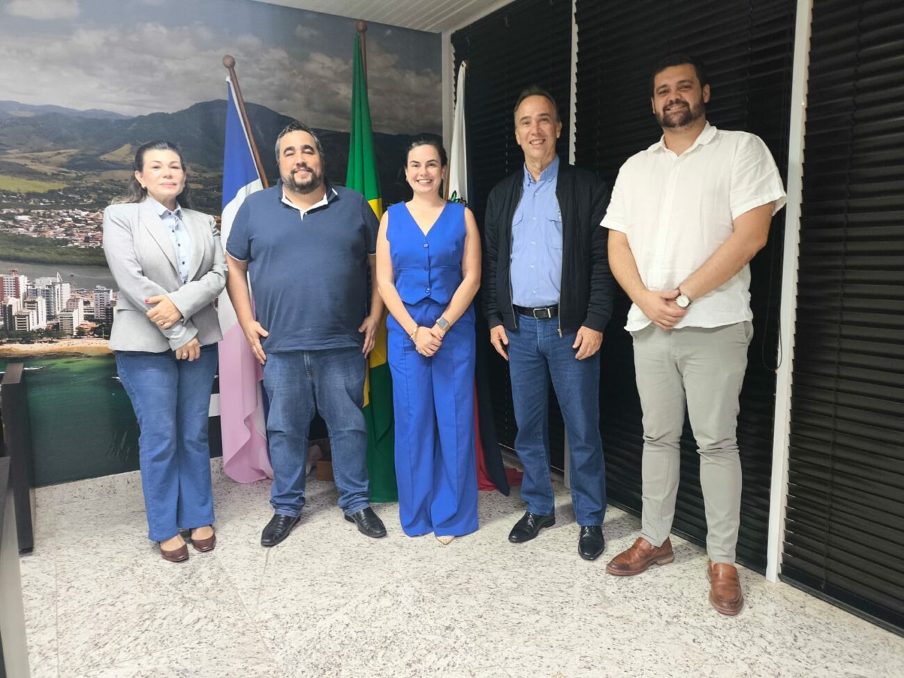 Guarapari: Samarco e Prefeitura anunciam R$ 10 milhões de investimentos; empresa projeta 4 mil vagas de emprego até 2028 2 reuniao samarco e pmg