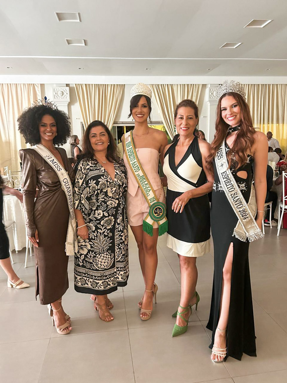 1 Tatiana Elisa e Leticia Galvao