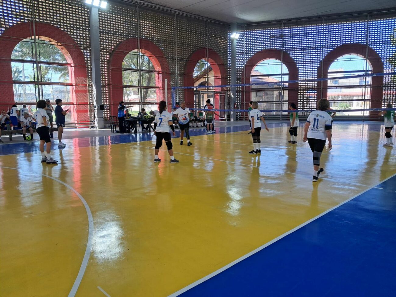 Copa de vôlei sênior reúne mais de 350 atletas em grande celebração do esporte em Guarapari 5 IMG 20251113 WA0051
