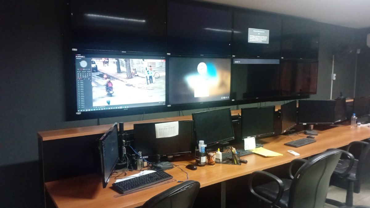 Guarapari inicia reestruturação do sistema de videomonitoramento 1 Imagem do WhatsApp de 2025 11 26 as 09.07.39 5ac9e5db