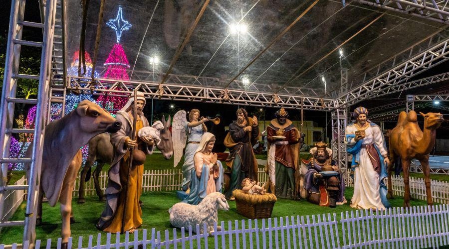 Vila Velha dá início às celebrações natalinas com programação cultural 2 Vila natalina VV 1