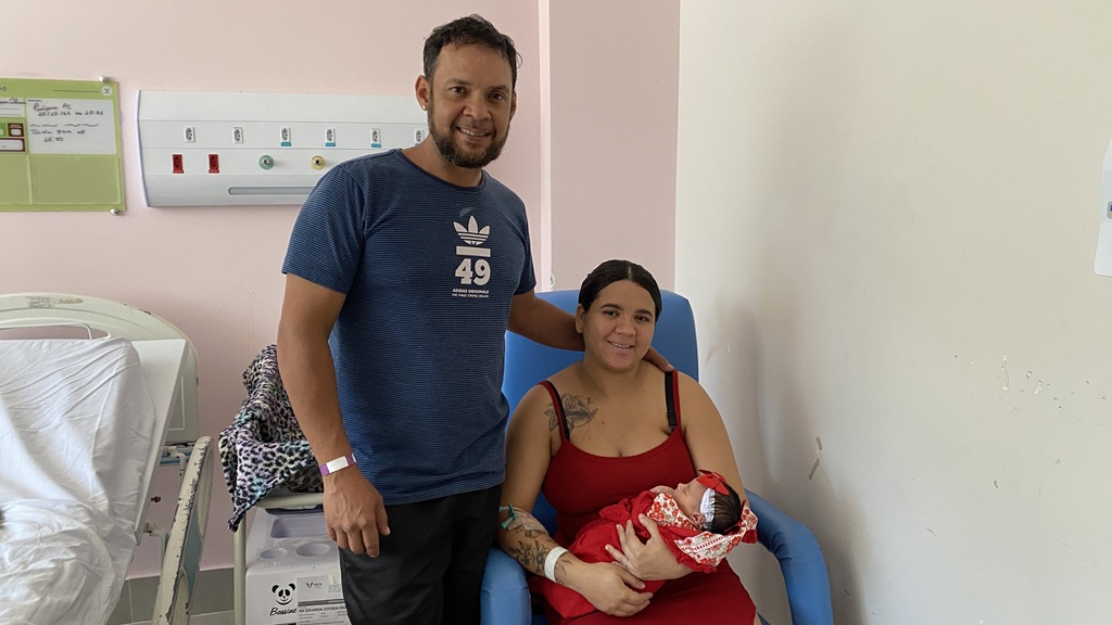 Maternidade do Hifa Guarapari tem protocolos humanizados para atender gestantes e bebês 2 Vinicius e Eduarda 4