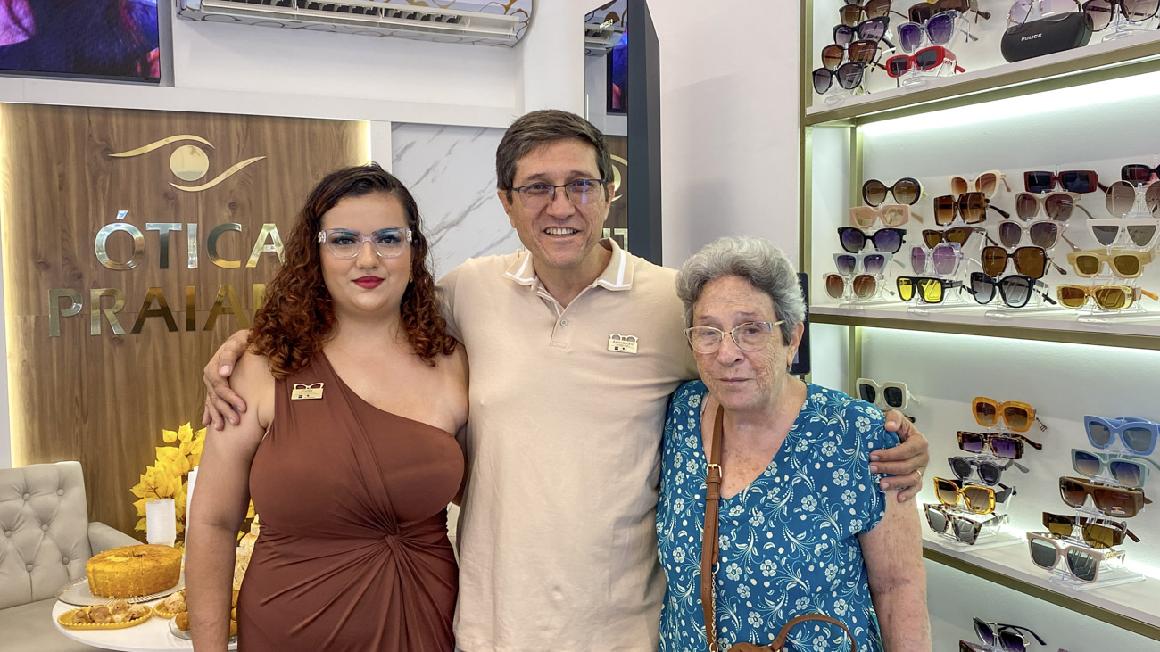 Exclusive: o nome e o conceito por trás da nova Ótica Praiana 2 2 Dona Nina mae do Alessandro