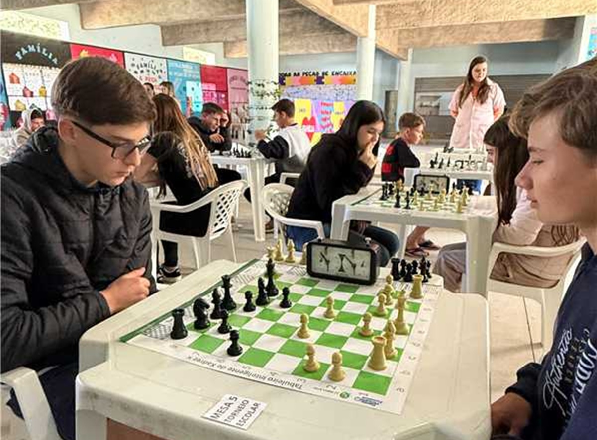 Alfredo Chaves divulga ações e investimentos da Educação em 2025