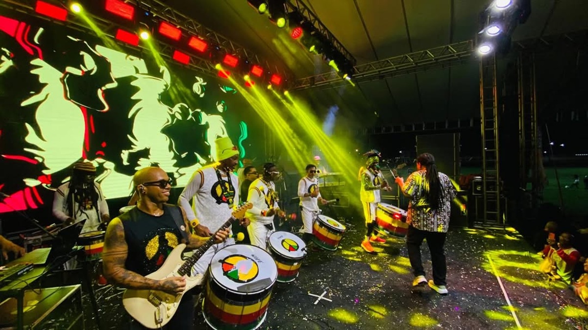 Verão em Guarapari com mais de 30 shows gratuitos; Olodum é uma das atrações confirmadas
