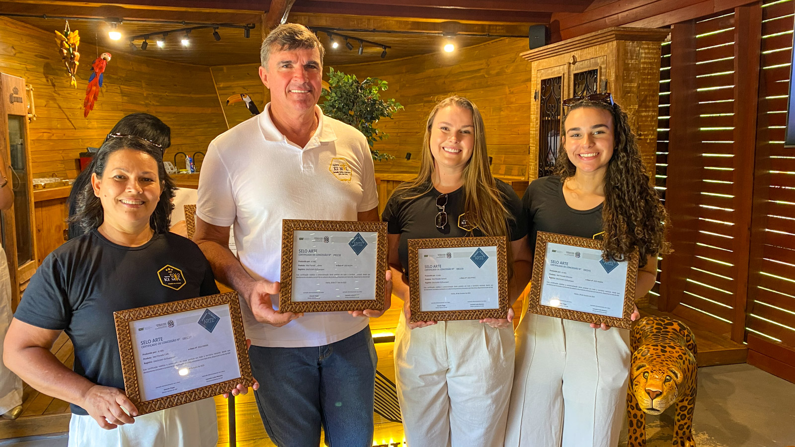 Encontro faz balanço e fortalece desenvolvimento das agroindústrias de Guarapari 6 Sandra Elbio Kil Brenda e Rafaela Kil