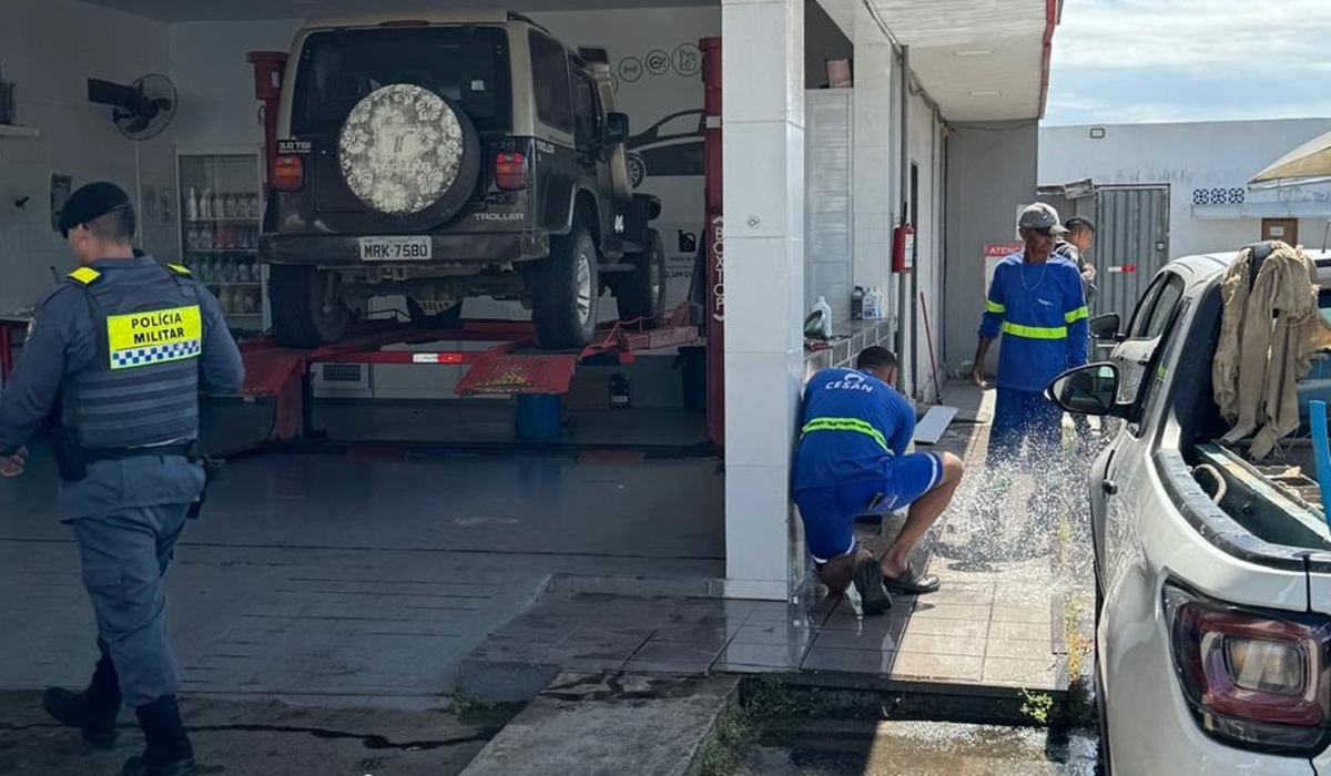 “Gato” em posto de gasolina desviava 100 mil litros de água por mês em Guarapari