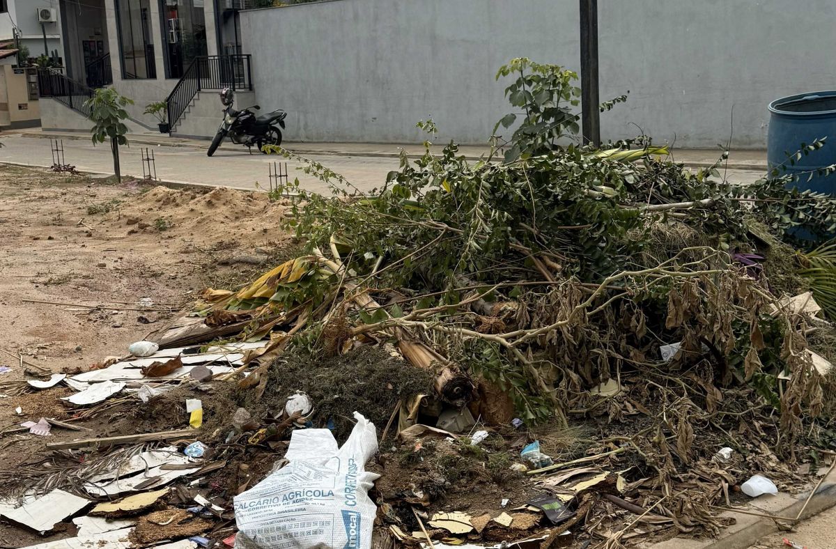 Disque entulho: Alfredo Chaves adota novas regras para a coleta de materiais 1 entulho alfredo chaves1