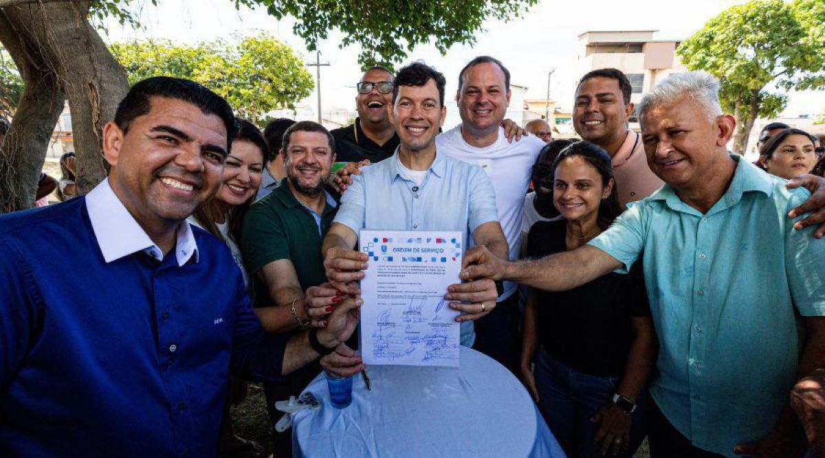 Investimento de R$ 1,8 milhão: Vila Velha assina ordens de serviço para obras de ponte e pavimentação 1