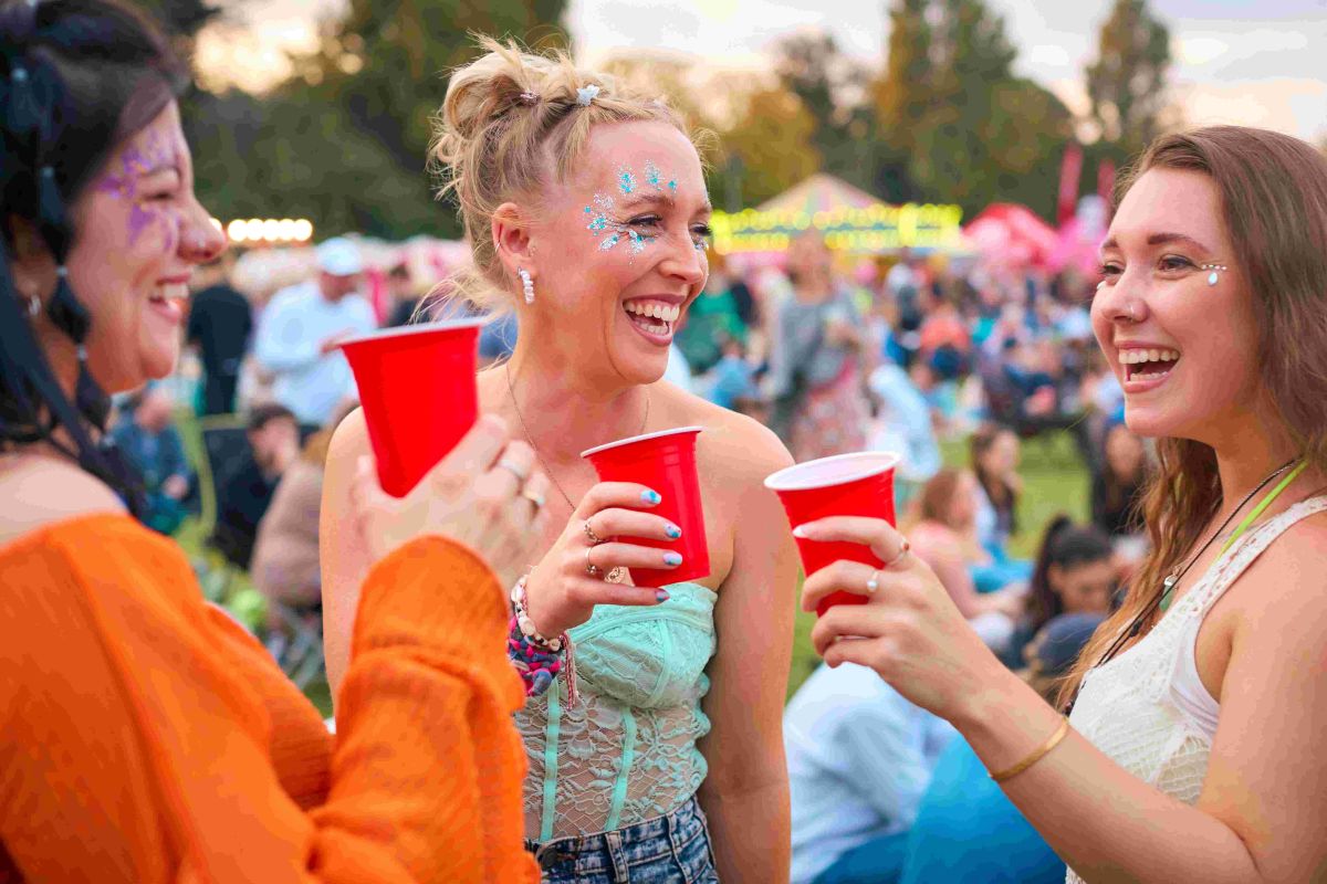 Na rua, só o bloco de Carnaval: atitudes simples evitam toneladas de lixo 1 Carnaval Sustentavel