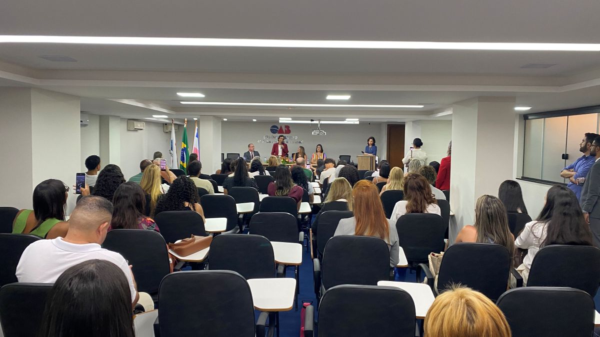 “Liderança feminina e os desafios de ocupar espaços de poder” é tema de evento na sede da OAB Guarapari 2 IMG 5781
