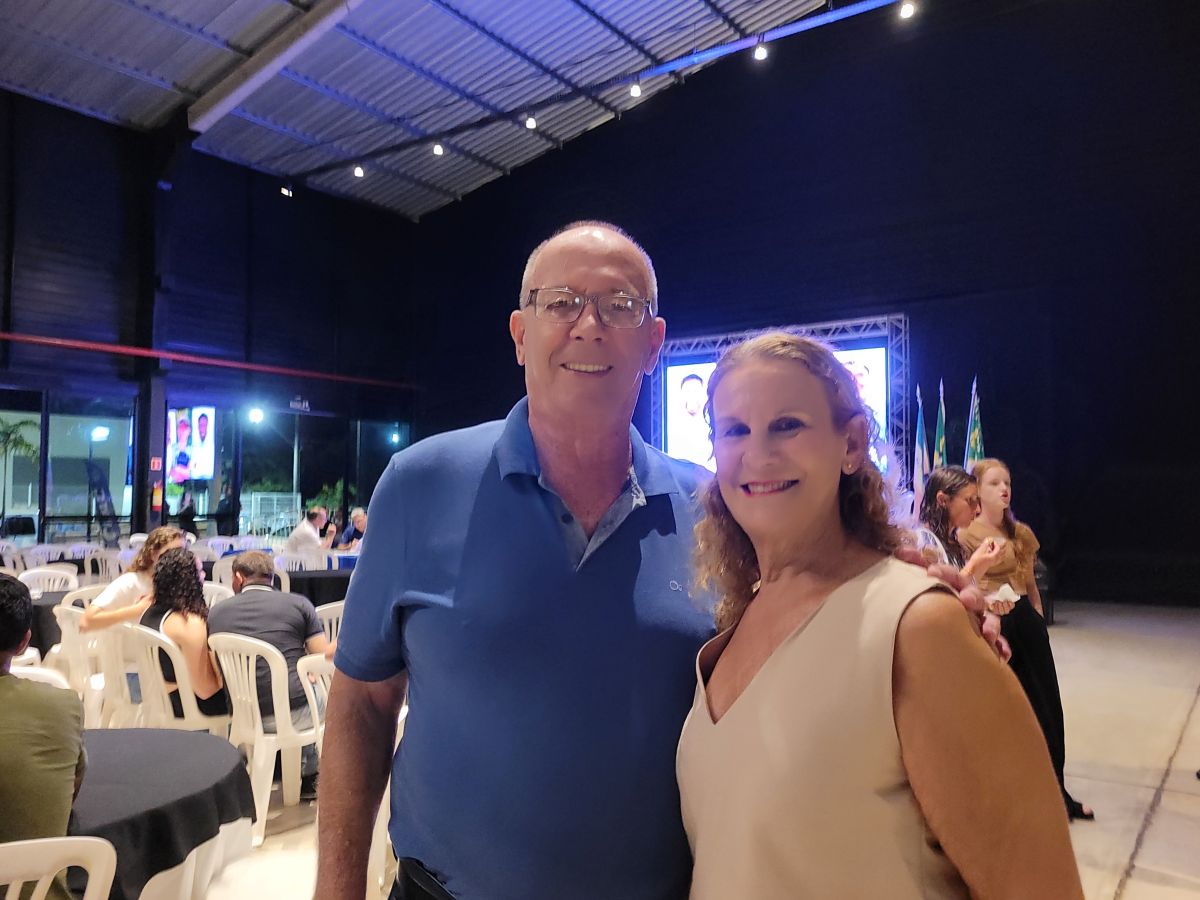 Clac reúne cooperados em Assembleia Geral e projeta avanços para 2026 6 Rolmar Botecchia e Ilana Gaigher