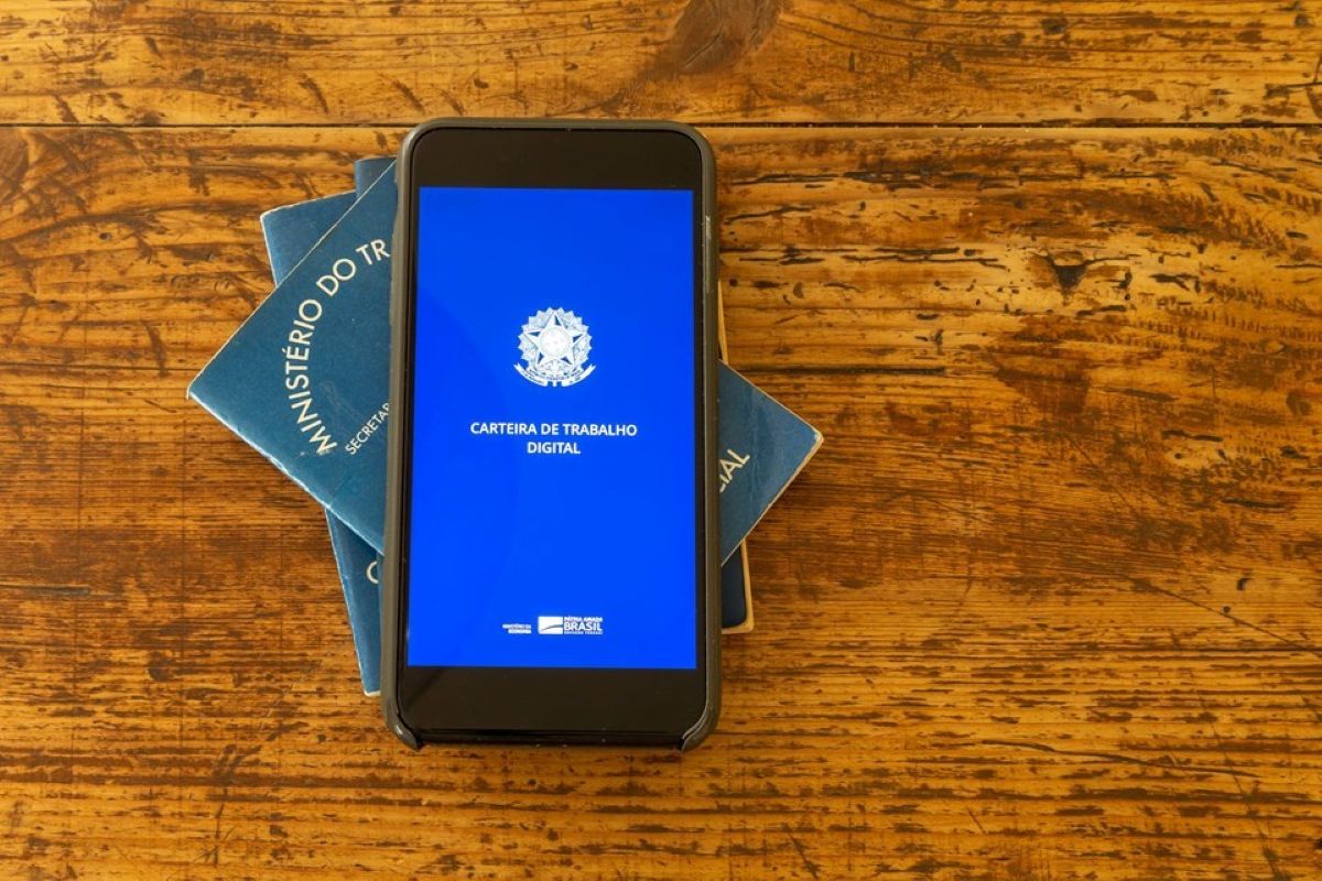 Procurando emprego? Sine de Anchieta tem mais de 70 vagas nesta segunda (9) 1 emprego app carteira de trabalho