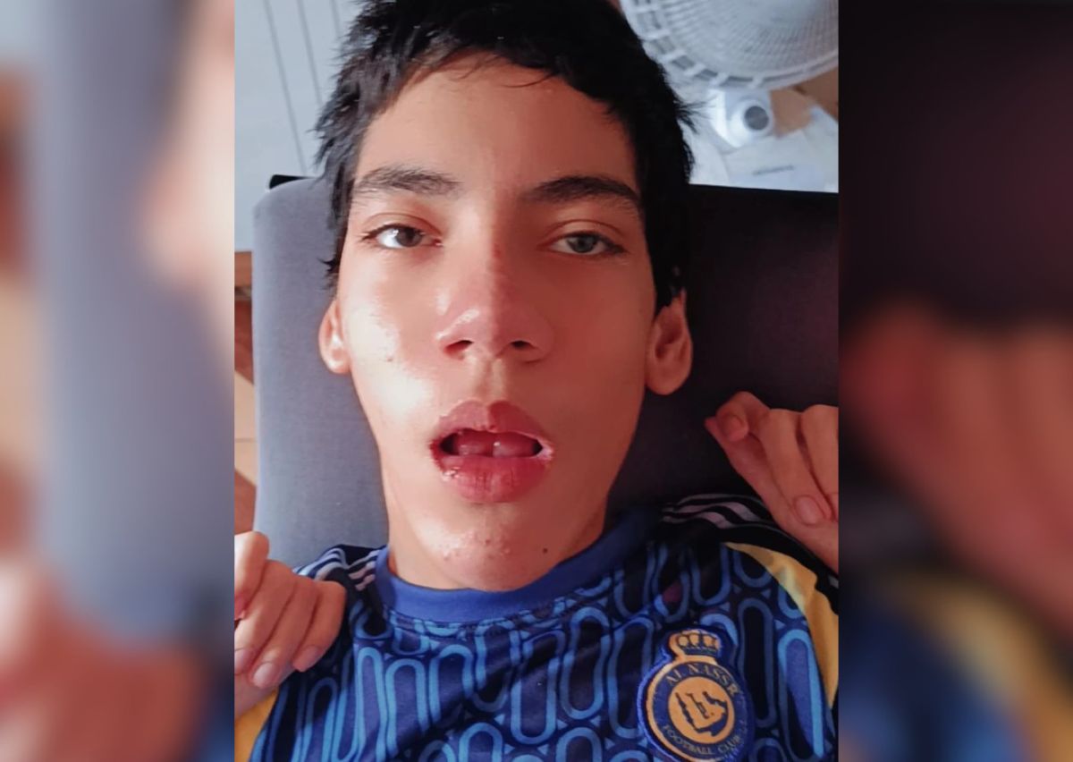 Guarapari: adolescente com paralisia cerebral precisa de cadeira de rodas e família pede ajuda
