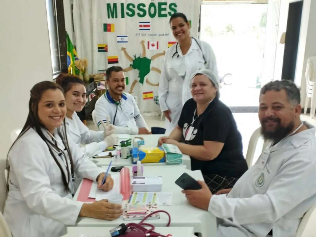 Guarapari: Santa Mônica recebe ação social com serviços e recreação infantil 6 Instituto IBIG 2
