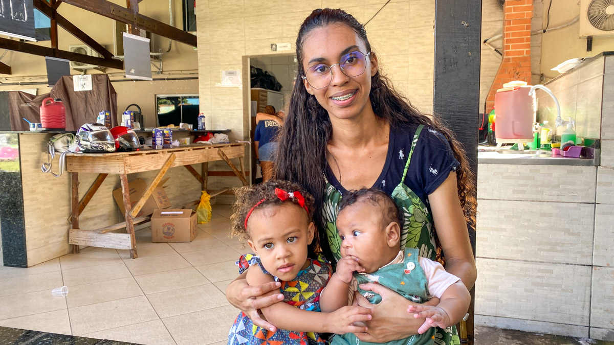 Mais de 300 atendimentos marcam ação social do Instituto IBIG em Guarapari 6 Jordiana Cabral