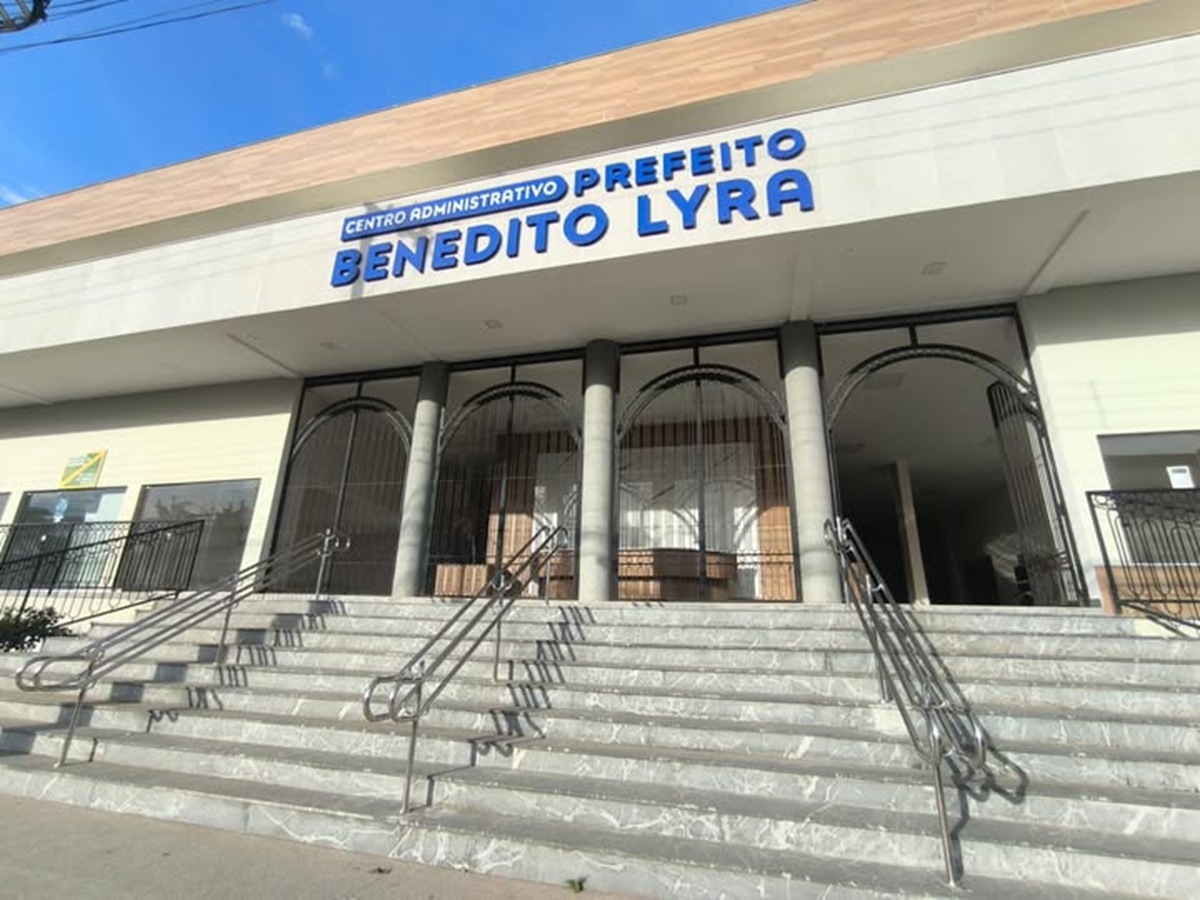 Centro Administrativo em Guarapari: RG, medicamentos e outros serviços em um único local 1 centro adminitrativo benedito lyra