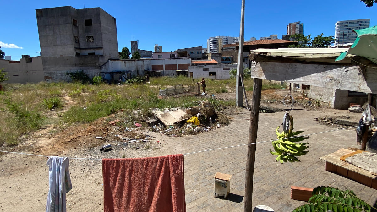 Ocupação em obra paralisada na antiga rodoviária de Guarapari preocupa moradores 2 obras rodoviaria guarapari 4