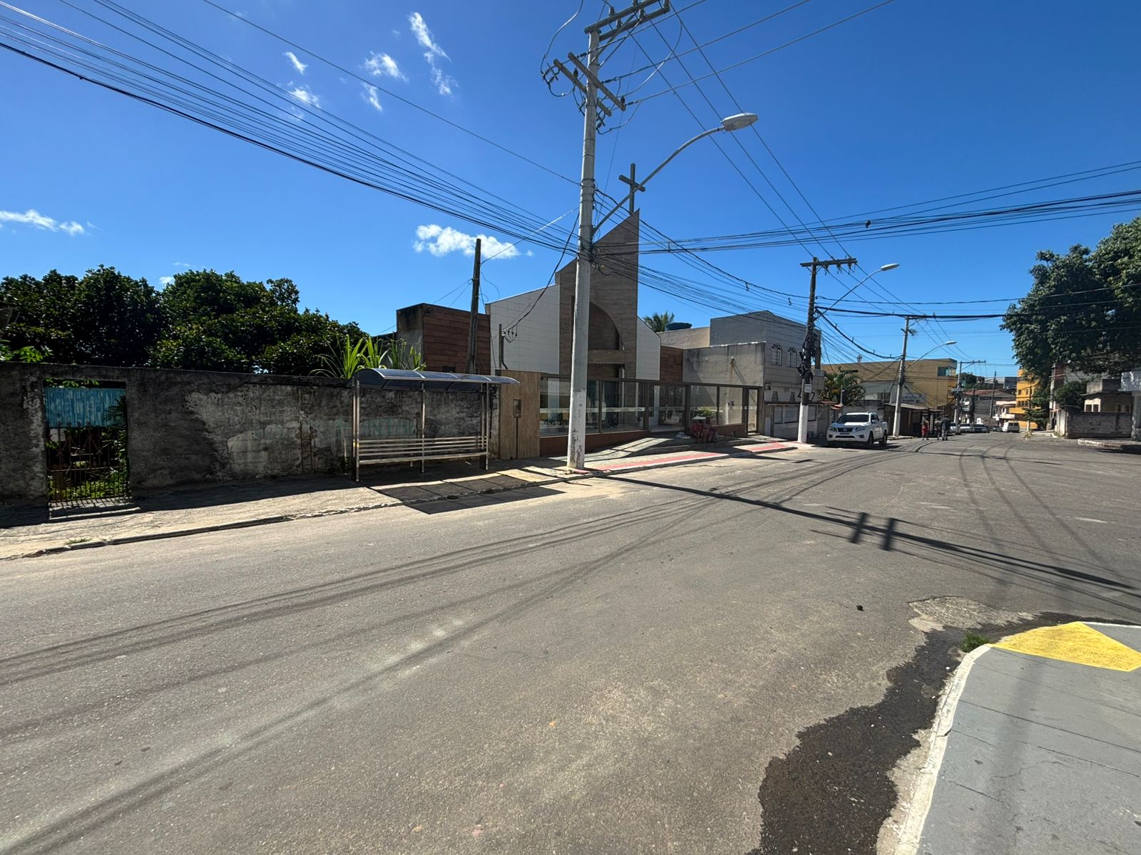 Investimento de quase R$ 270 mil: Guarapari instala novos abrigos de ônibus 5 pontos de onibus em Guarapari 5